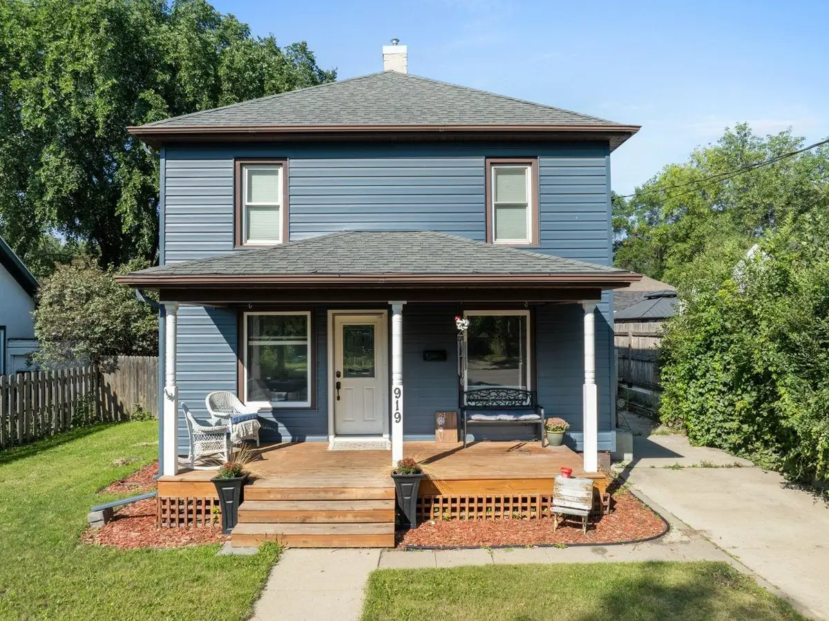 919 Main St. N, Minot, ND 58703 - #1