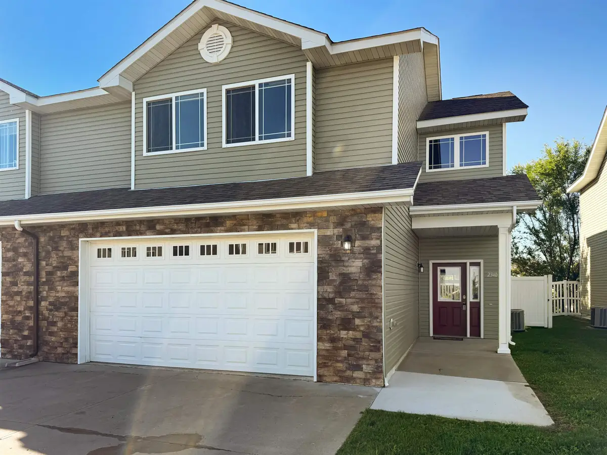2340 14th St NW, Minot, ND 58703 - #1