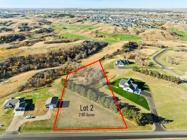 2115 43RD AVE, Minot, ND 58701