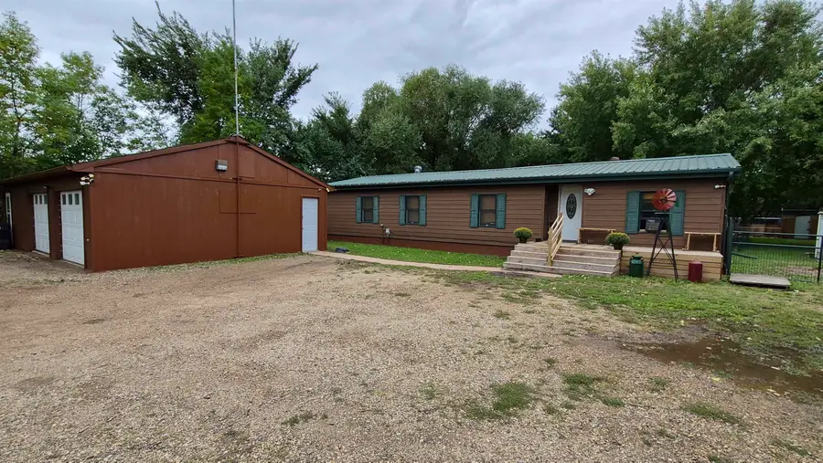 1500 73rd Street SE, Minot, ND 58701 - #2