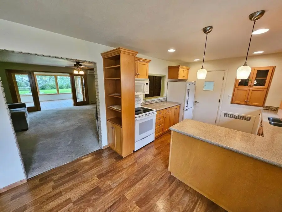 141 11th St. SW, Rugby, ND 58368 - #3