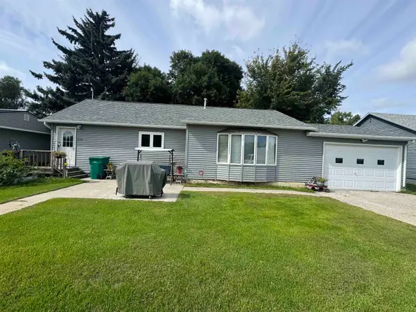 375 3rd St E, Westhope, ND 58793