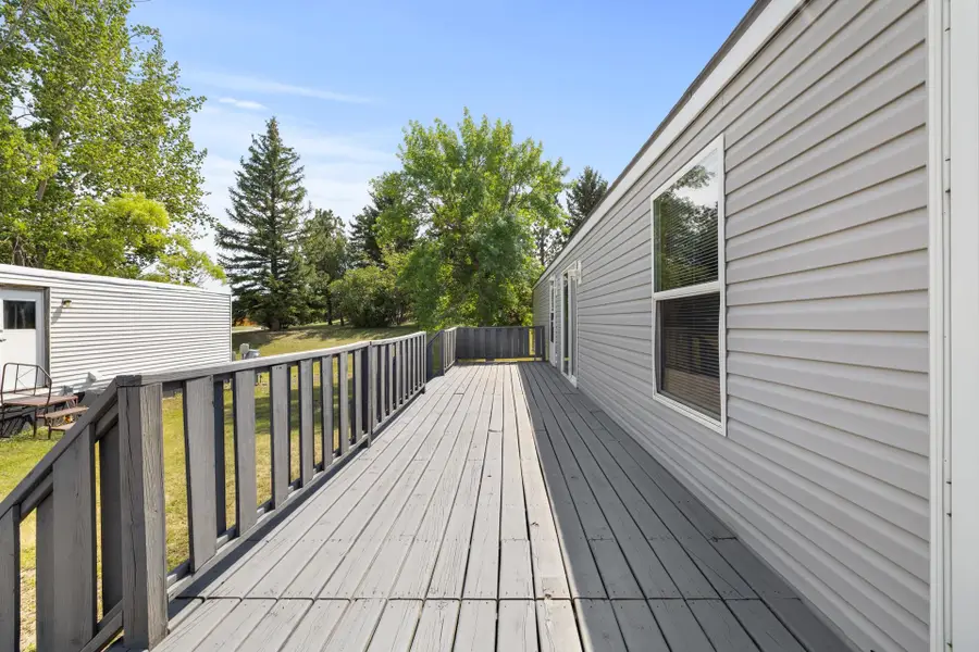 405 SE 31st Ave SE Lot 44 SE, Minot, ND 58701 - #3