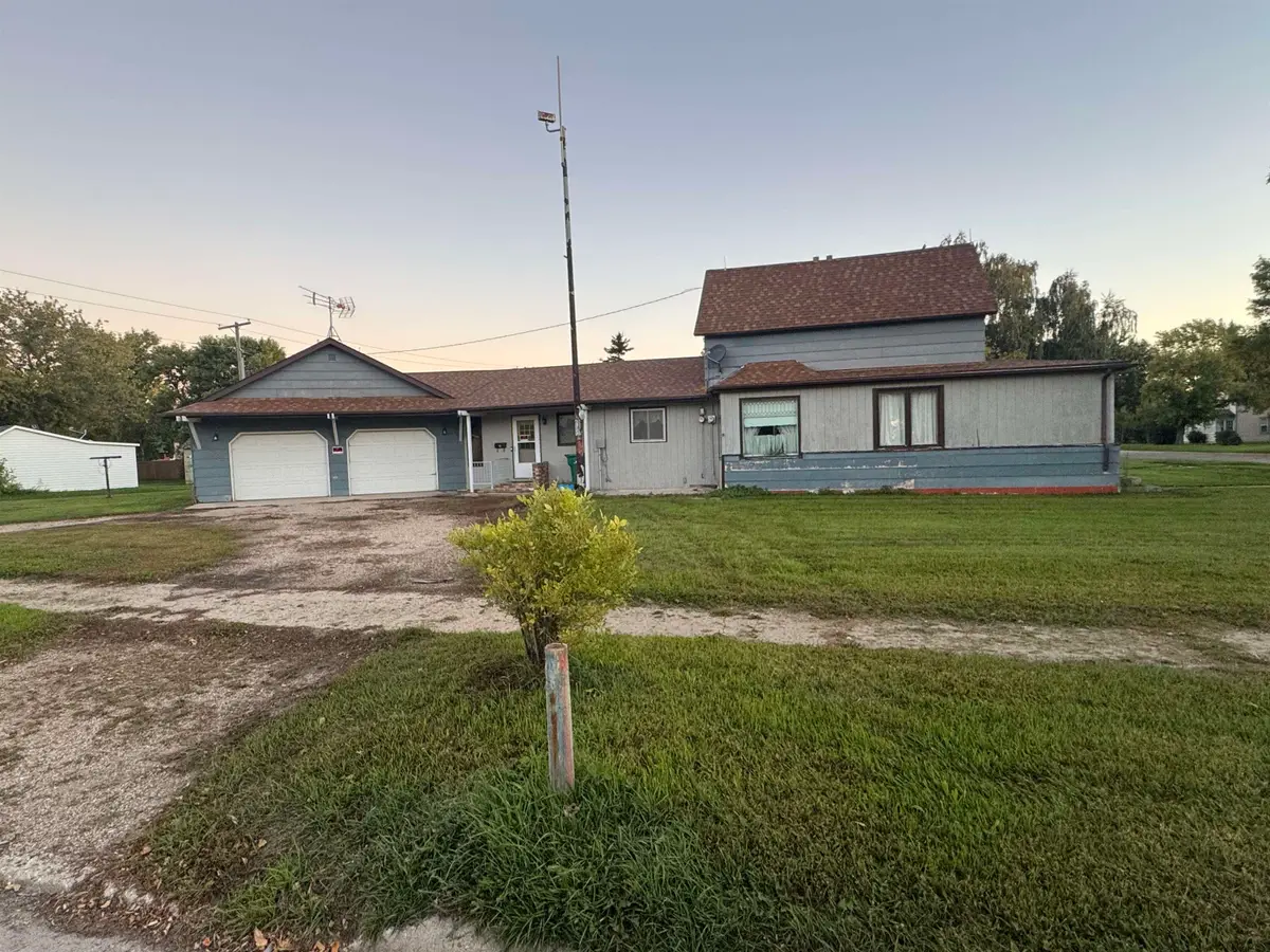 115 2nd st E, Westhope, ND 58793 - #1