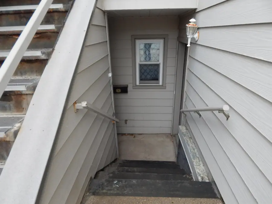 606 19TH AVE SE UNIT 3, Minot, ND 58701 - #2