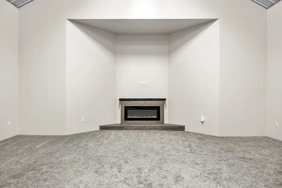 111 1st Ave SE, Donnybrook, ND 58734 - #3
