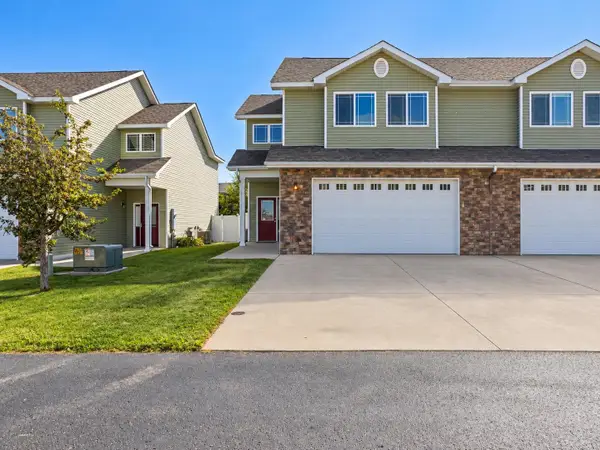 2352 14th st NW, Minot, ND 58703