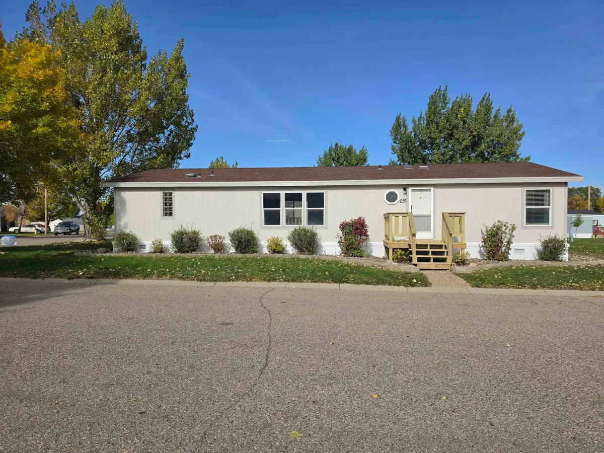 406 31ST AVE SE - LOT 215, Minot, ND 58701 - #1
