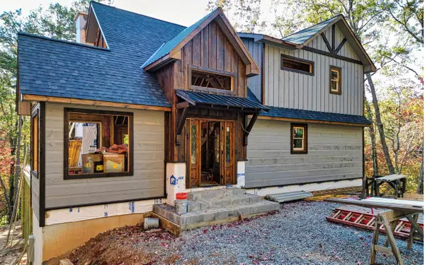 157 Star Creek Court, Morganton, GA 30560