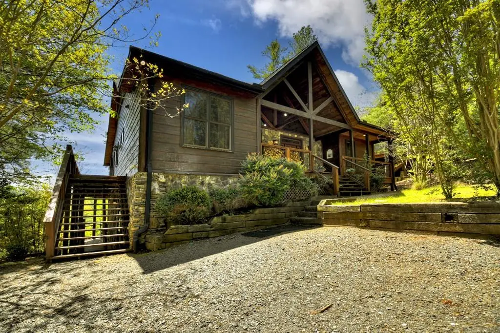 670 Magnolia Drive, Blue Ridge, GA 30513 - Image #1