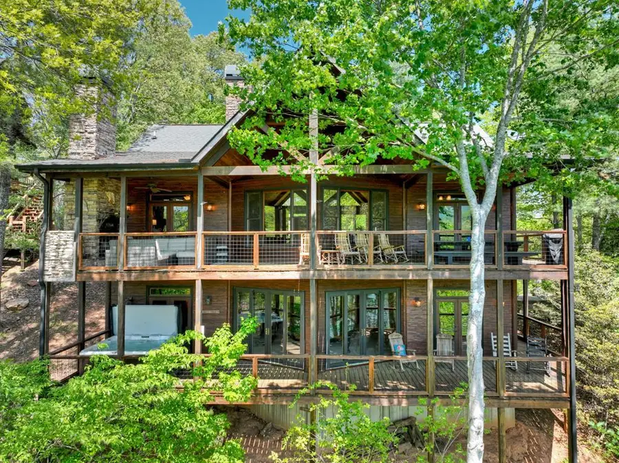 670 Magnolia Drive, Blue Ridge, GA 30513 - Image #2