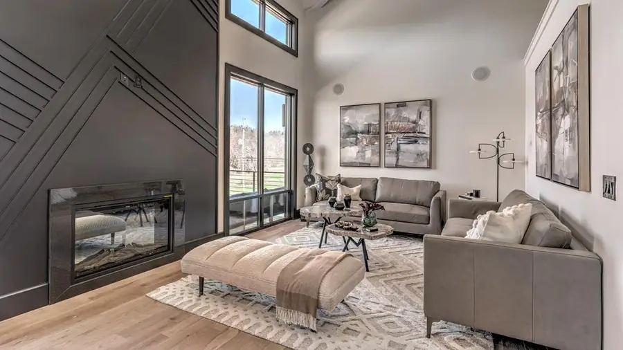 1281 #4 E Main Street, Blue Ridge, GA 30513 - #2