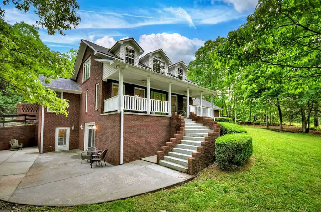 76 White Oak Drive, Blue Ridge, GA 30513 - Image #1