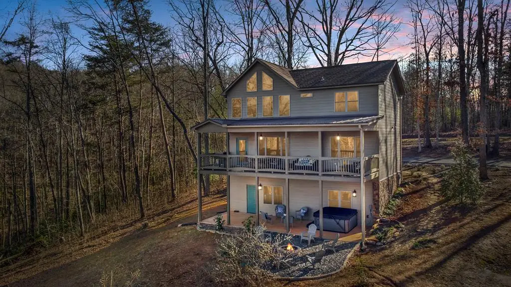 196 Grayson Point, Blue Ridge, GA 30513 - Image #1