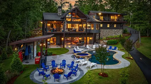 66 Rome Point, Blue Ridge, GA 30513