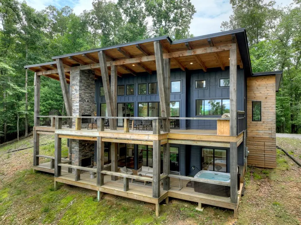 897 Faraday Drive, Ellijay, GA 30540 - Image #1