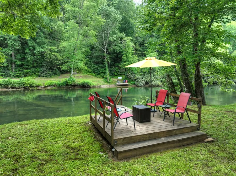 588 Blackberry Drive, Mineral Bluff, GA 30559 - Image #3