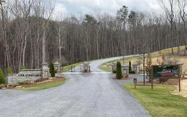 35 High Summit Drive, Talking Rock, GA 30175 - Image #1