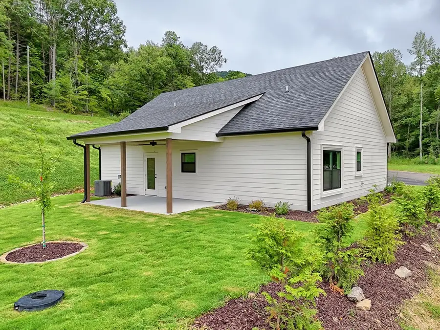 83 Mctyeire Drive, Young Harris, GA 30582 - Image #2