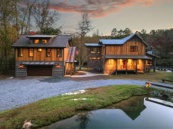 737 Wildwood Trail, Mineral Bluff, GA 30559