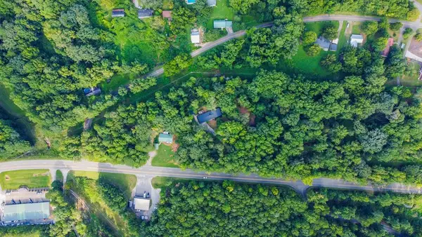 2063 Canton Road, Nelson, GA 30151