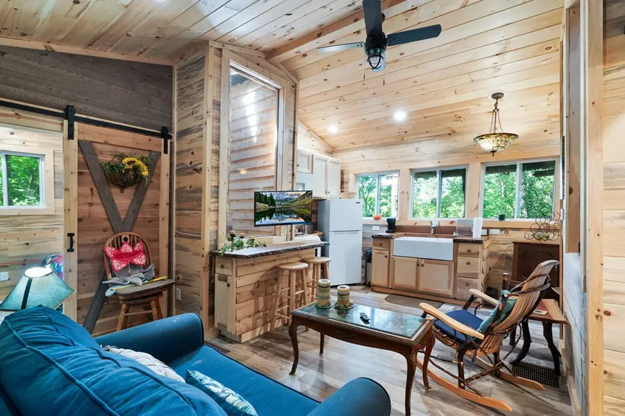 605 White Street, Hiawassee, GA 30546 - Image #3