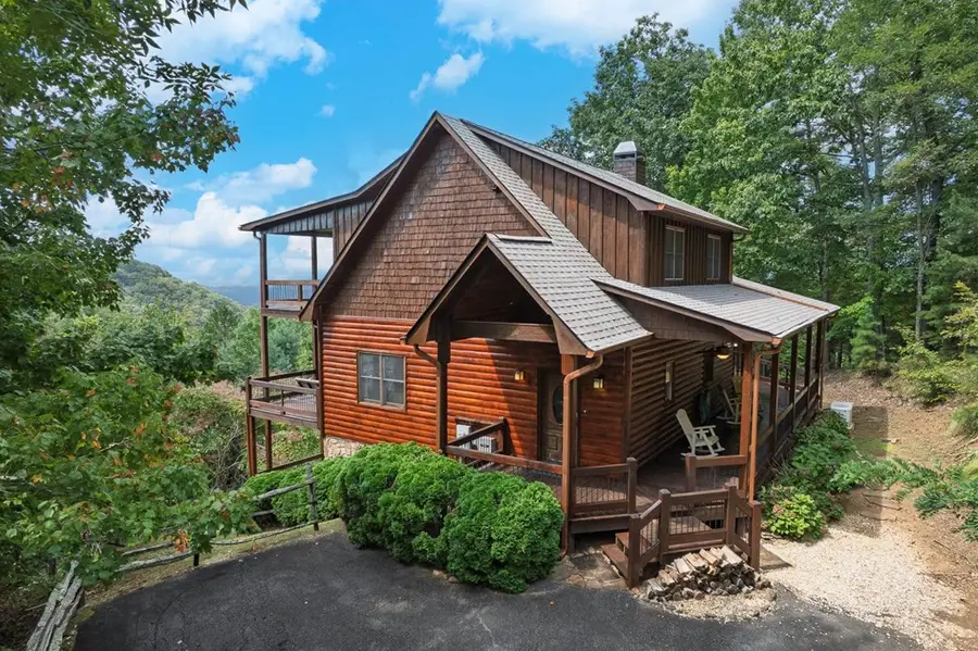 499 Raven Ridge Circle, Mineral Bluff, GA 30559 - #2