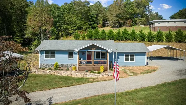 1201 Ada Street, Blue Ridge, GA 30513