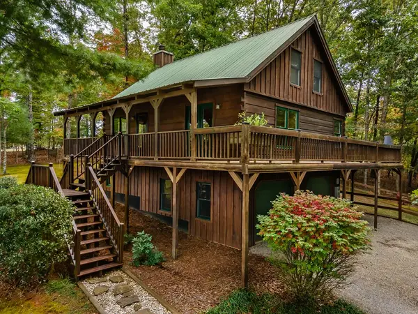 1994 Douthit Road, Mineral Bluff, GA 30559