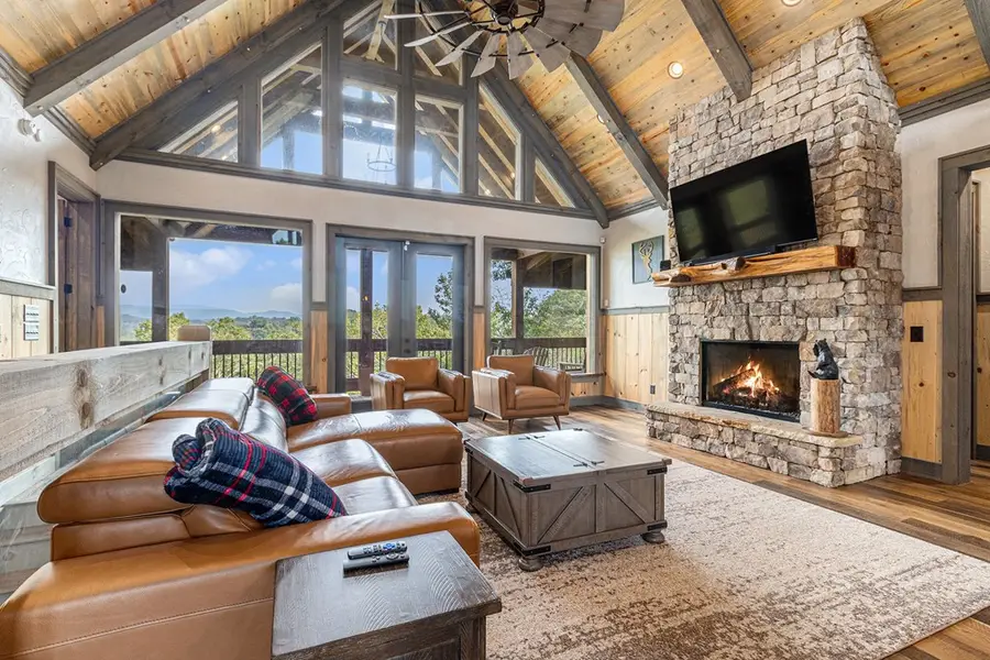 142 Mountain Trace, Ellijay, GA 30540 - Image #2