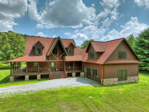 311 Bailey Farm Lane, Mineral Bluff, GA 30559