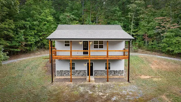 4097 Mobile Road, McCaysville, GA 30555