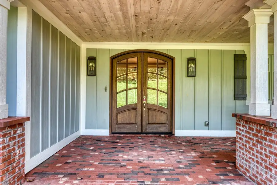 609 Cypress Pointe Lane, Shooting Creek, GA 28904 - Image #3