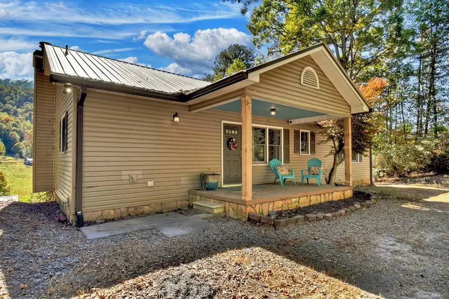 300 Harris Drive, Blue Ridge, GA 30513 - Image #2