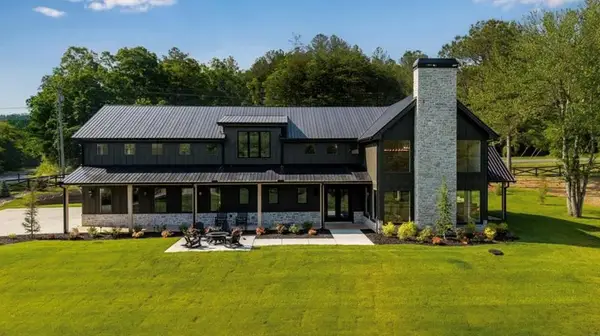 1801 Grassy Creek Road, Copperhill, TN 37317