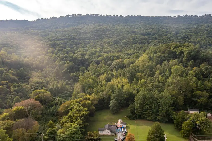 1123 Mountain Creek Road, Chattanooga, TN 37405 - #2