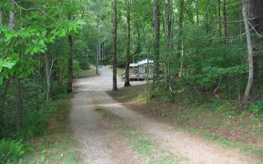635 Hwy 180, Blairsville, GA 30512 - Image #2