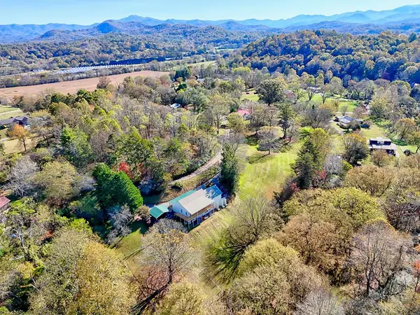 257 Brandus Drive, Hayesville, NC 28904