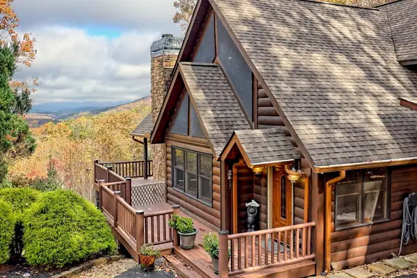 357 E Chicory Drive, Blairsville, GA 30512