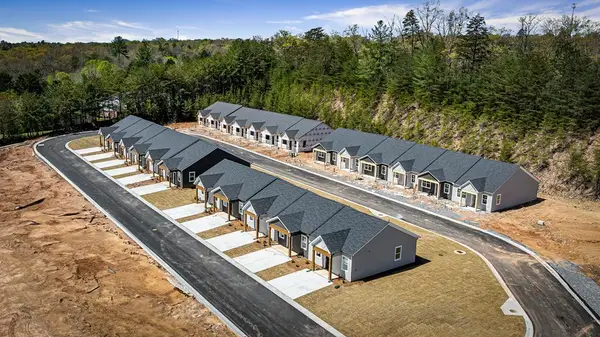 Unit 28 Grove Loop, Blue Ridge, GA 30513