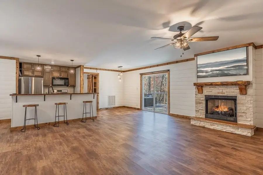 334 Ponderosa Road, Ellijay, GA 30540 - Image #2