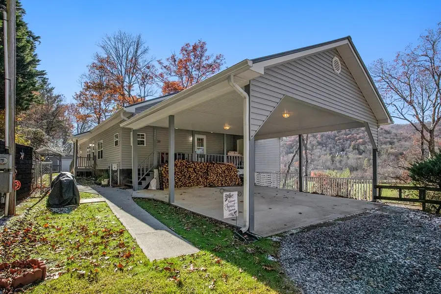 2226 Layson Road, Hiawassee, GA 30546 - Image #2