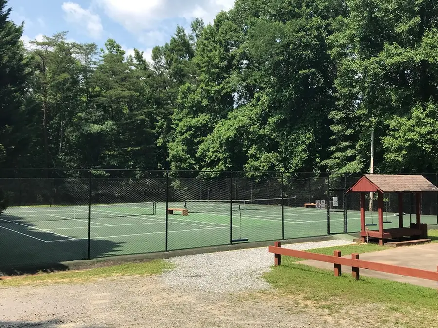 296 Valley View Road, Ellijay, GA 30536 - Image #2