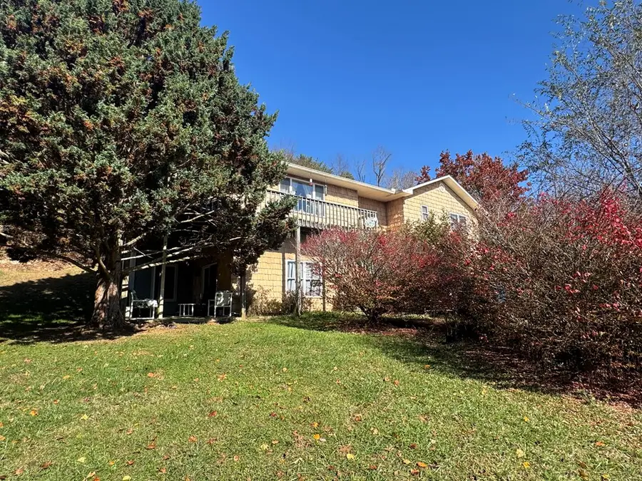 33 Teaks Drive, Hayesville, NC 28904 - Image #3