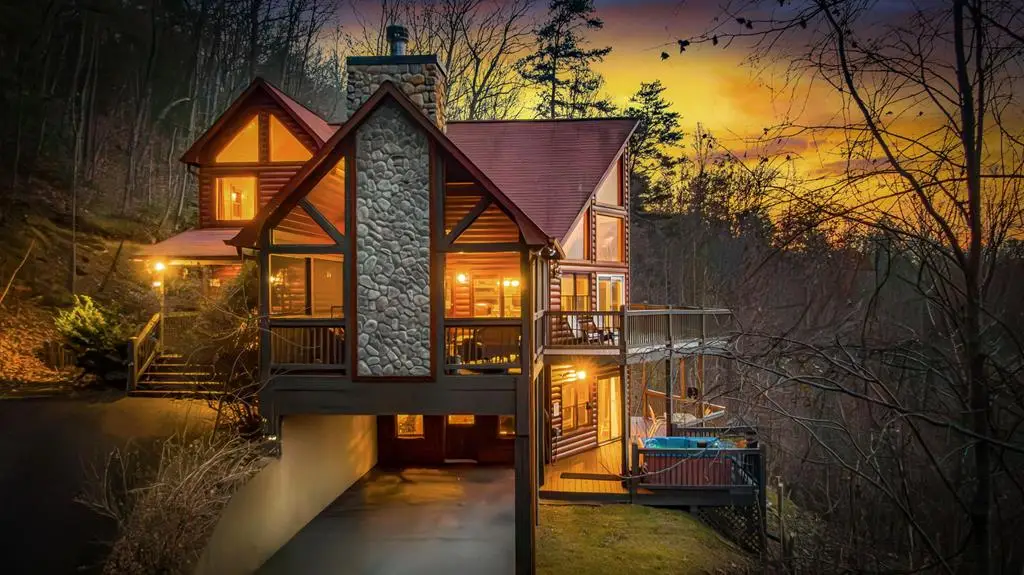 313 Spruce Circle, Mineral Bluff, GA 30559 - Image #1