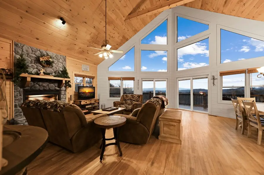 313 Spruce Circle, Mineral Bluff, GA 30559 - Image #3