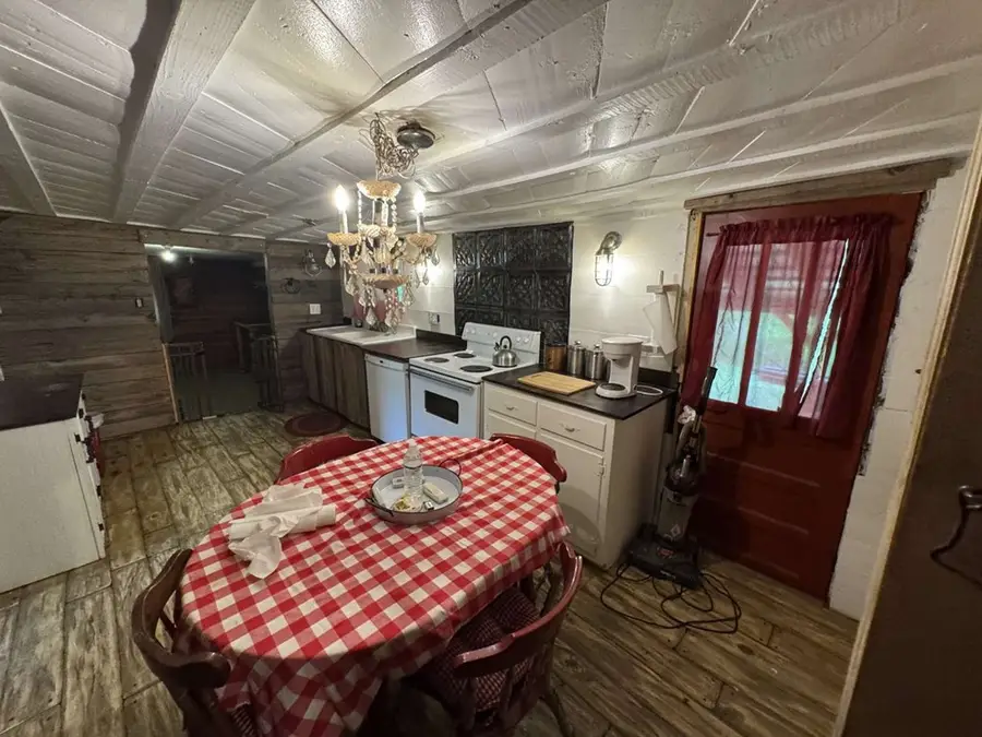 9122 Blue Ridge Hwy, Blairsville, GA 30512 - Image #3