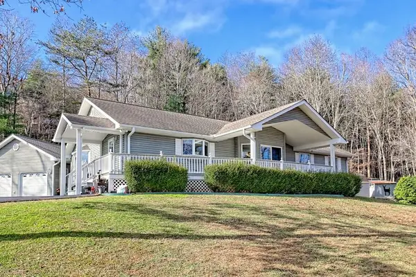 5753 Jackson Lane, Young Harris, GA 30582