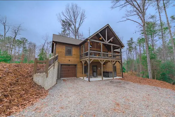 135 Ruby Lane, Ellijay, GA 30540
