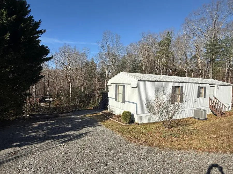 354 Ridgeview Circle, Morganton, GA 30560 - Image #3